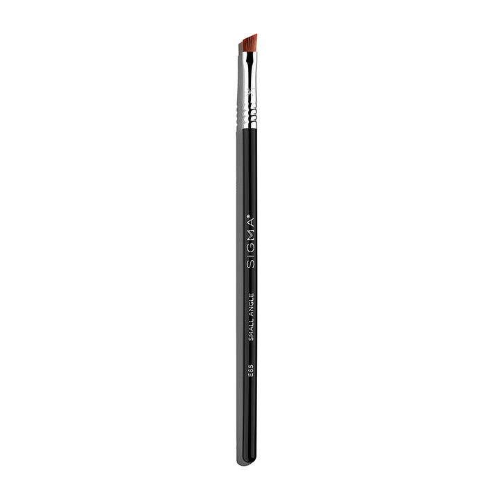 E65 Small Angle Brush by Sigma Beauty
