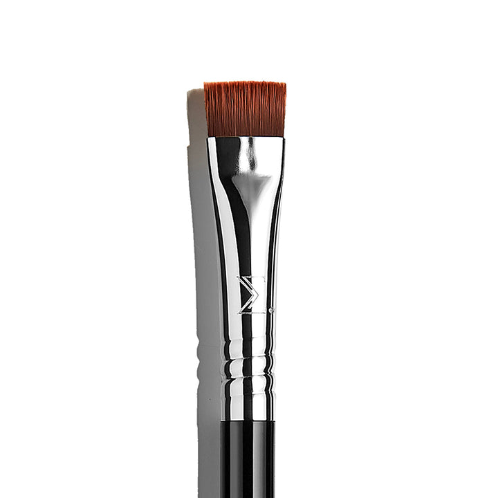 E15 Flat Definer Brush by Sigma Beauty