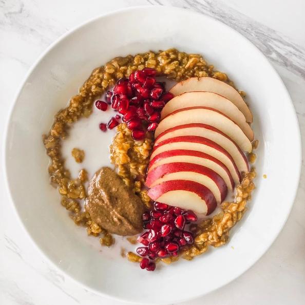 Oat Haus Vanilla Granola Butter Oatmeal with Apples & Pomegranate
