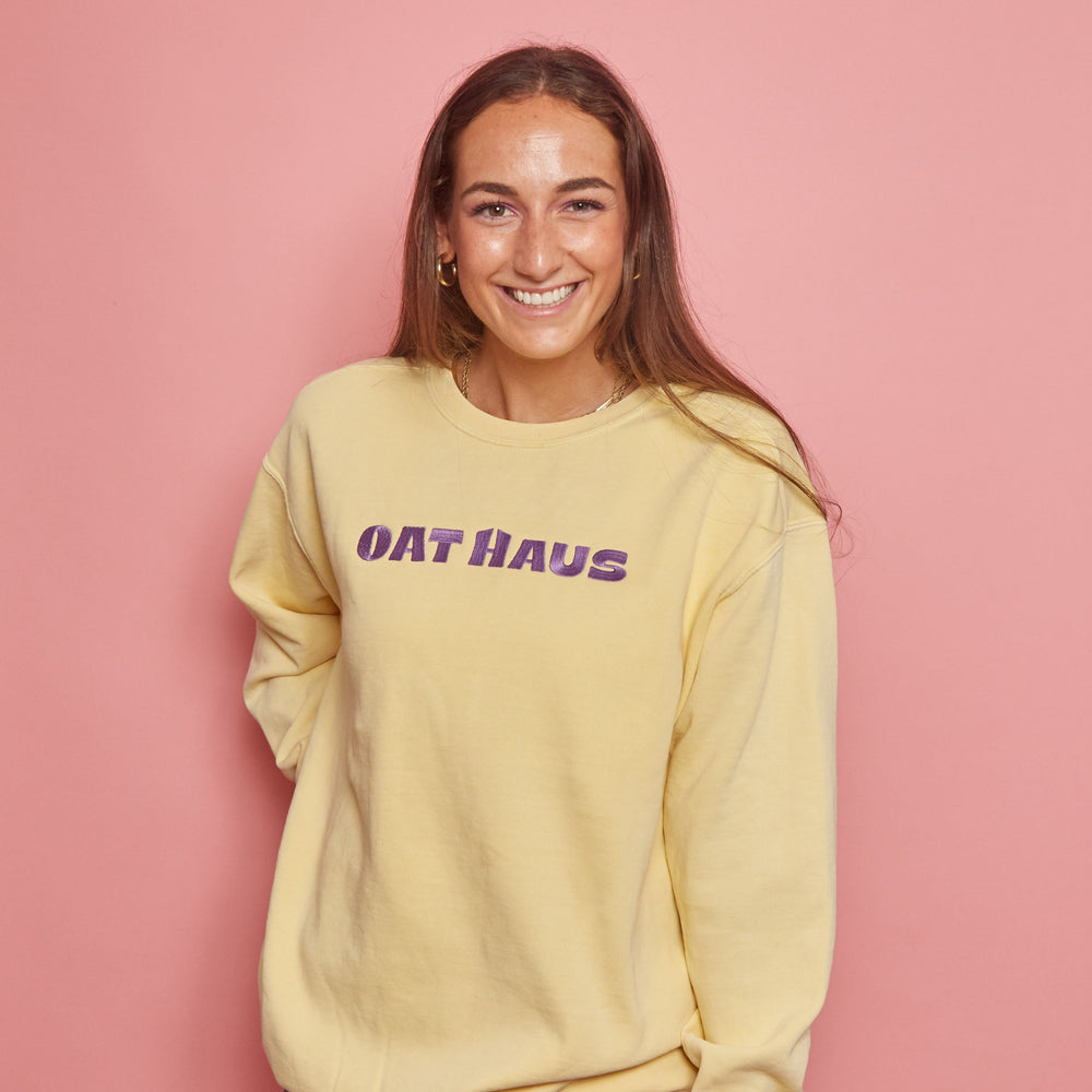 Lisa in the Oat Haus Yellow Sweater