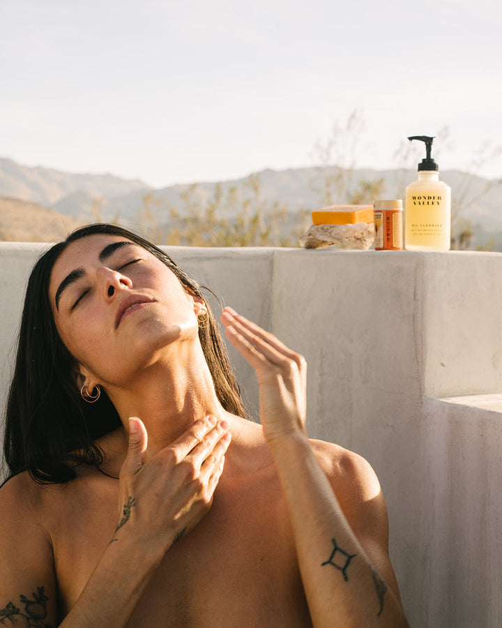 Olive & Lotus Exfoliant by WONDER VALLEY
