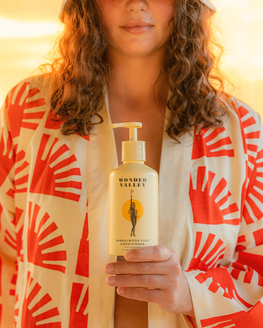 Sandalwood Yuzu Conditioner by WONDER VALLEY