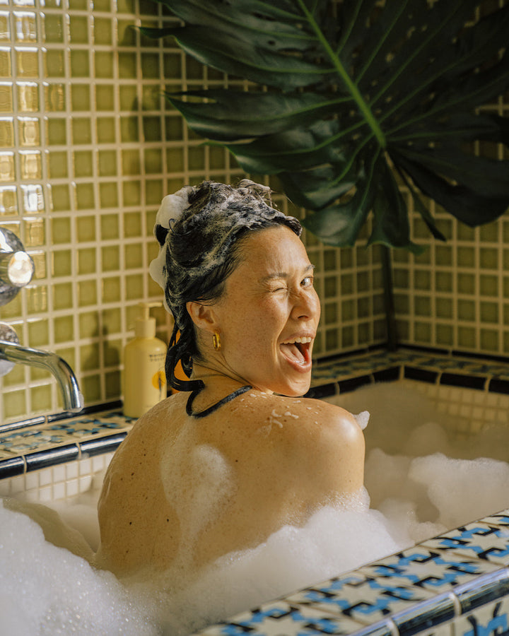 Sandalwood Yuzu Shampoo by WONDER VALLEY