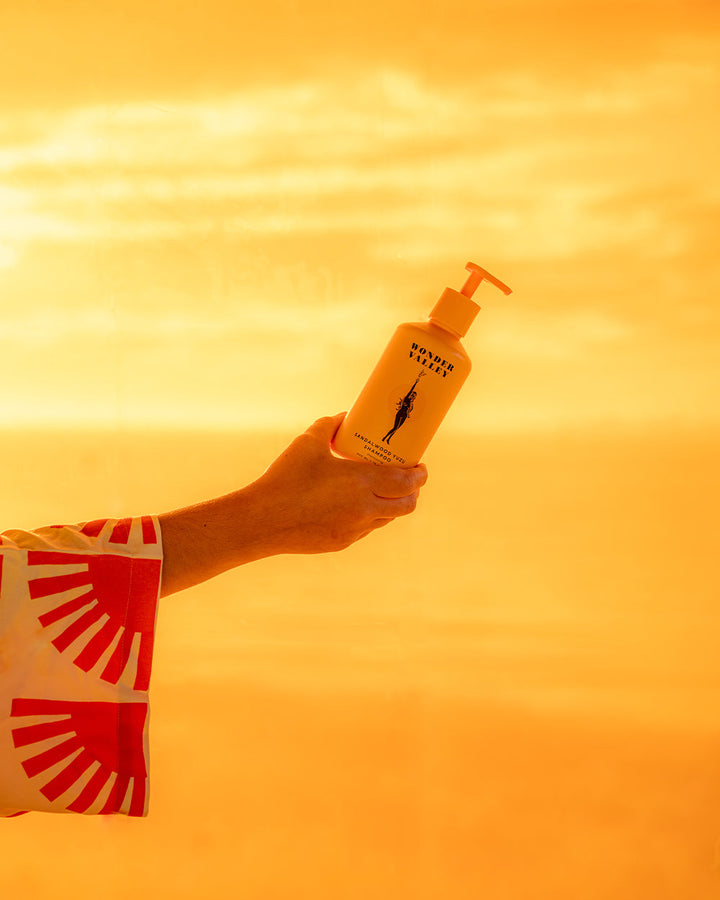 Sandalwood Yuzu Shampoo by WONDER VALLEY