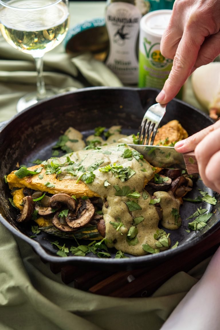 Asparagus Mushroom Omelette Recipe | Vegancuts